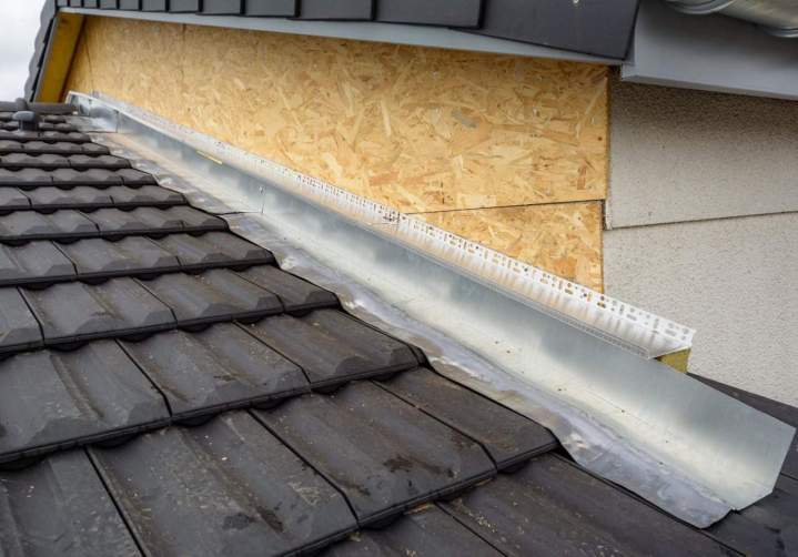 Solin toiture efficace Nancy