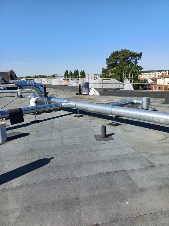 Toiture plate avec réseaux ventilation Nancy