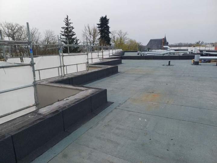 Toiture plate avec membrane d’étanchéité Nancy